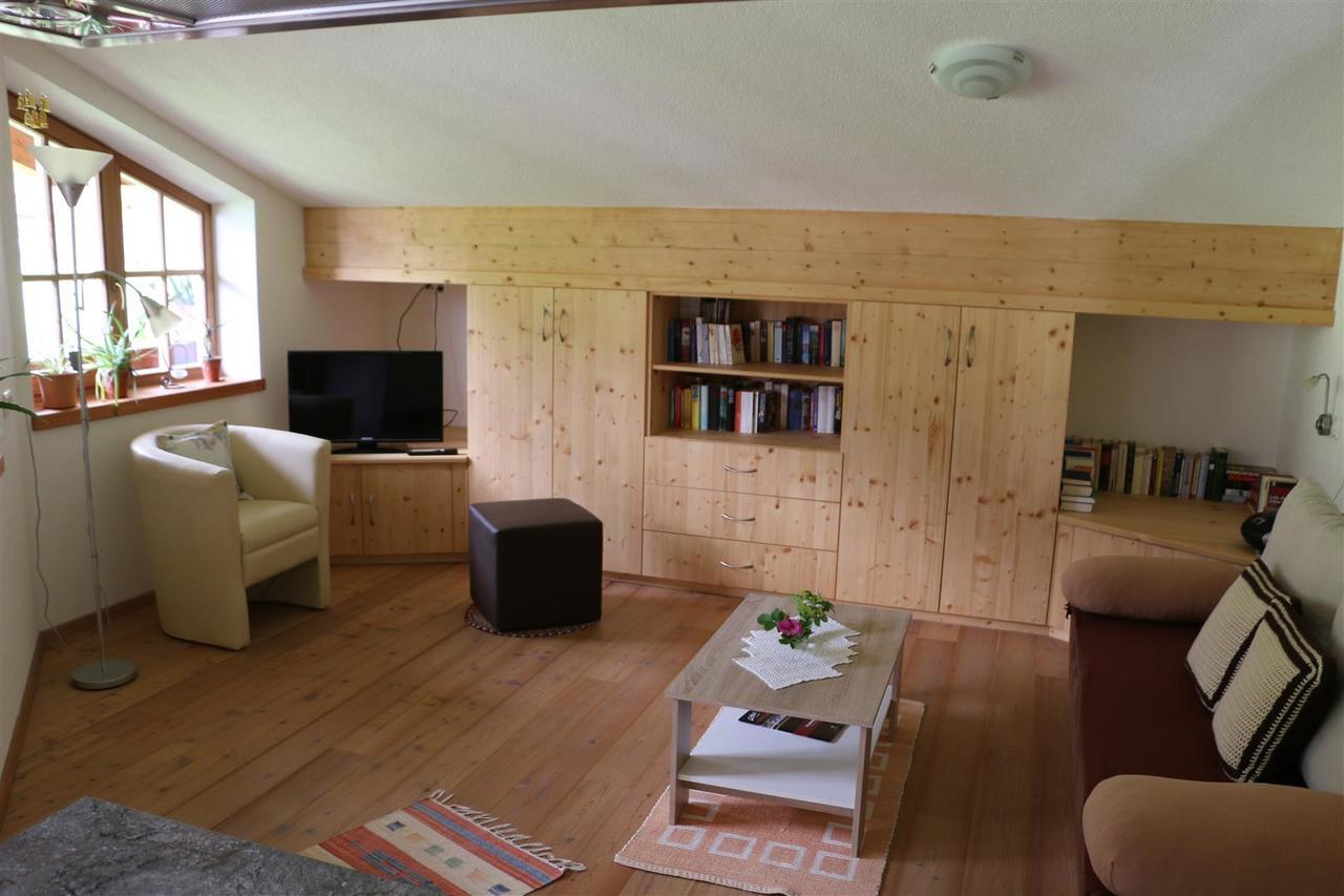 Rainer Apartment